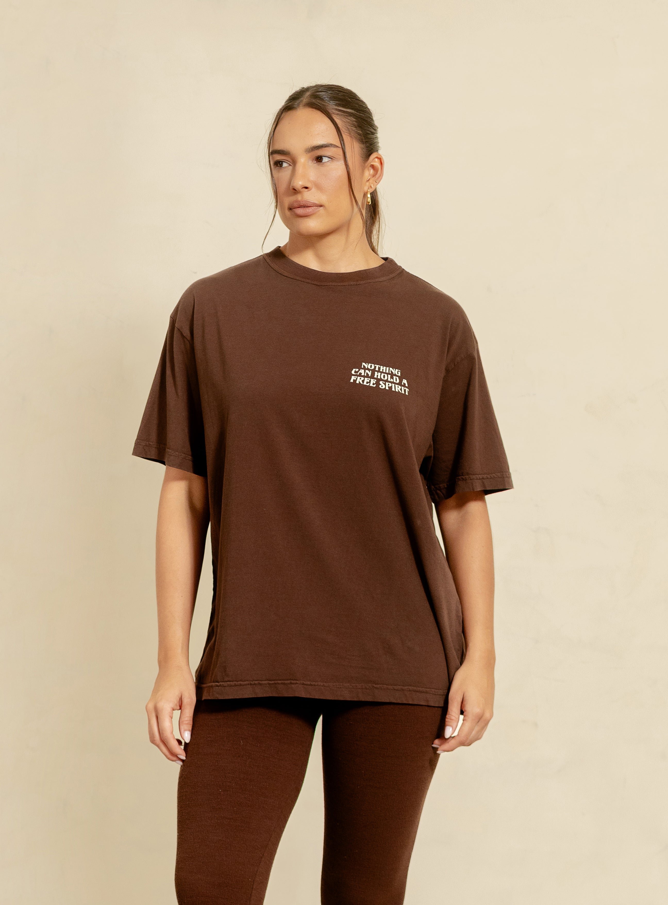 T-Shirt Nas Nuvens Brown