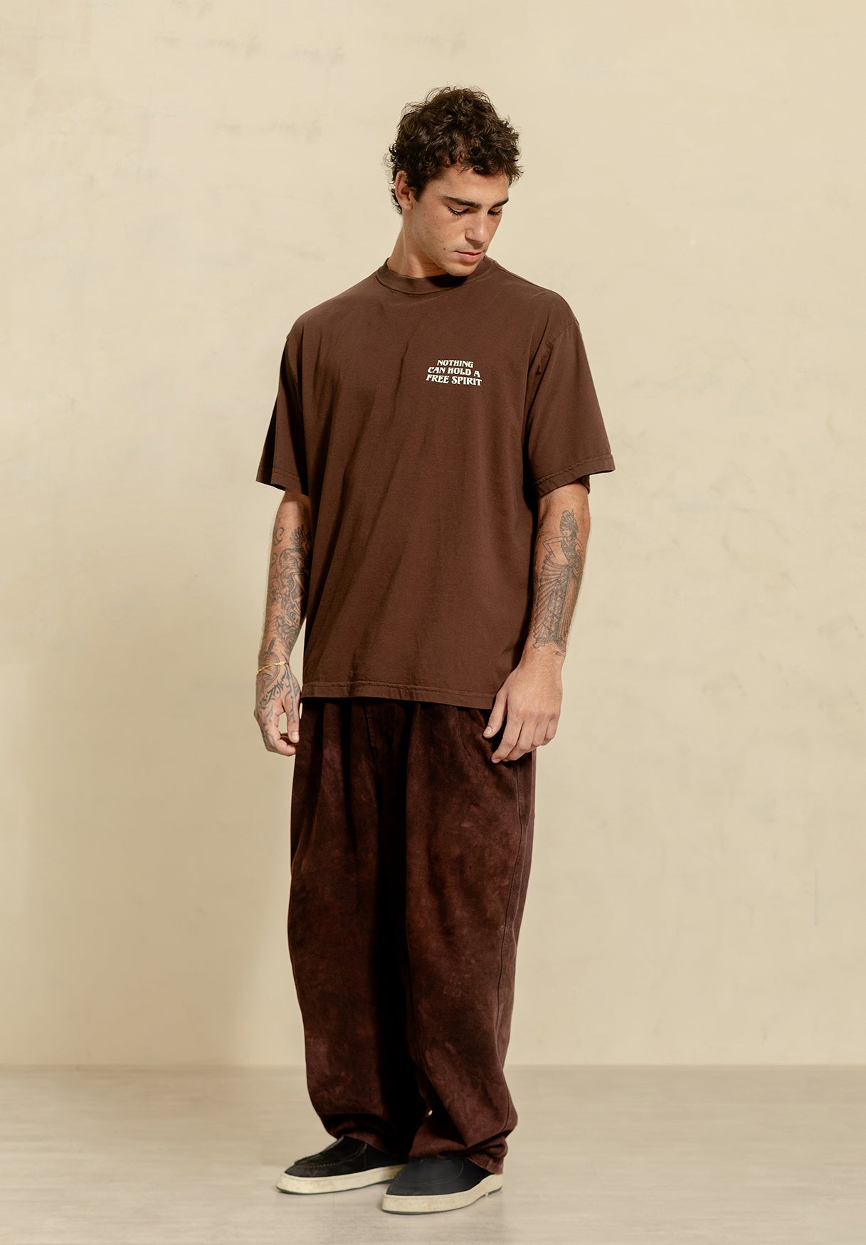 T-Shirt Nas Nuvens Brown