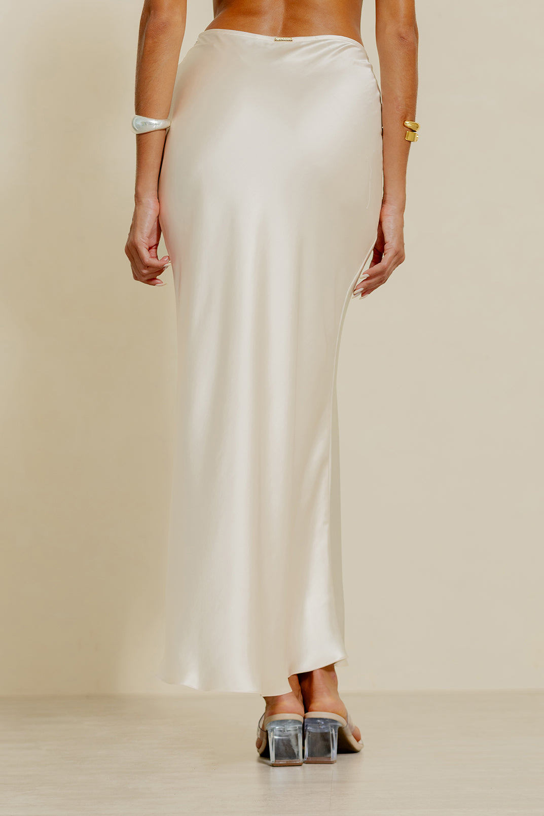 Saia Isla Acetinado Pérola